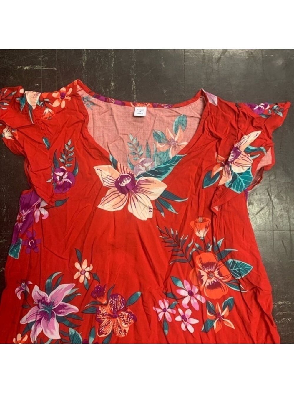 NWOT Red Old Navy Floral Top - Picture 2 of 3